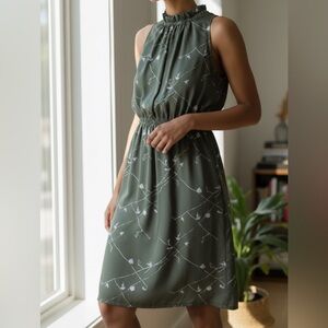 Prologue Target Olive Green Floral Halter Neck Midi Dress Medium Cottage Garden